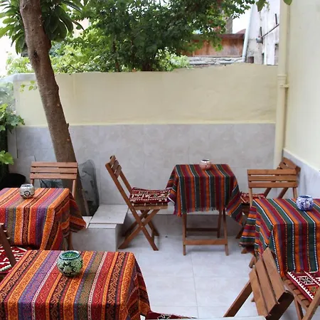 Estampolis * Istambul