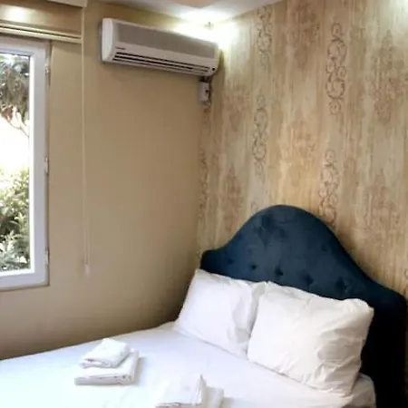 Estampolis Séjour chez l'habitant *