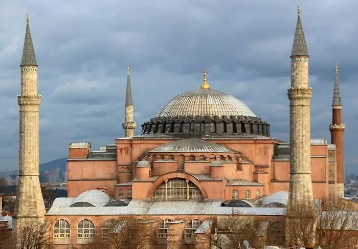 Estampolis Pansiyon İstanbul