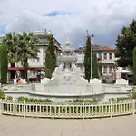 Estampolis *