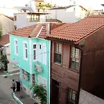 Estampolis *