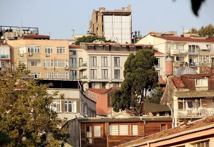 Проживание в семье Estampolis Стамбул