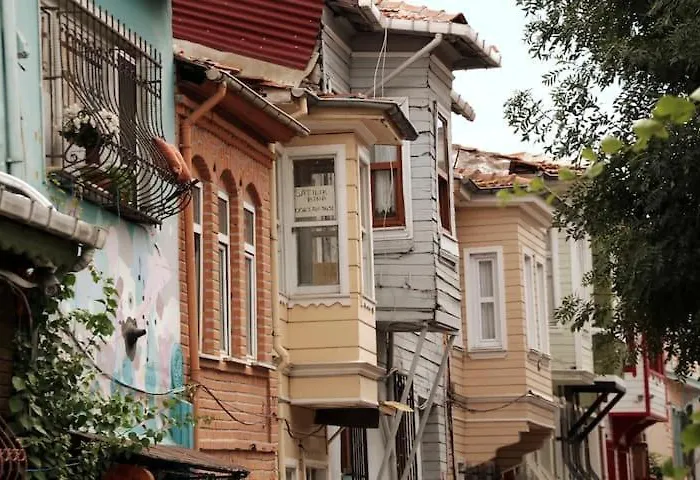 Estampolis Проживание в семье