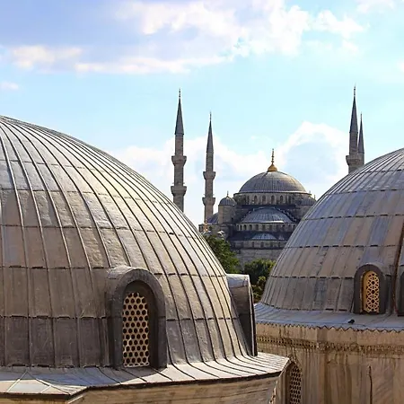 Estampolis Istanbul