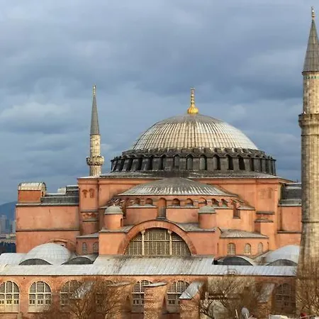 Estampolis Rum i privatbostad Istanbul